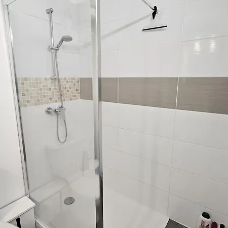 Calme, Piscine - Proche Thermes Et Centre Apartament *