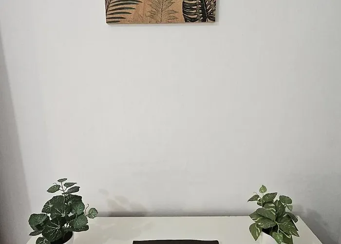 Calme, Piscine - Proche Thermes Et Centre