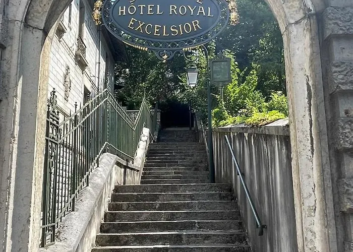 아파트 Calme, Piscine - Proche Thermes Et Centre